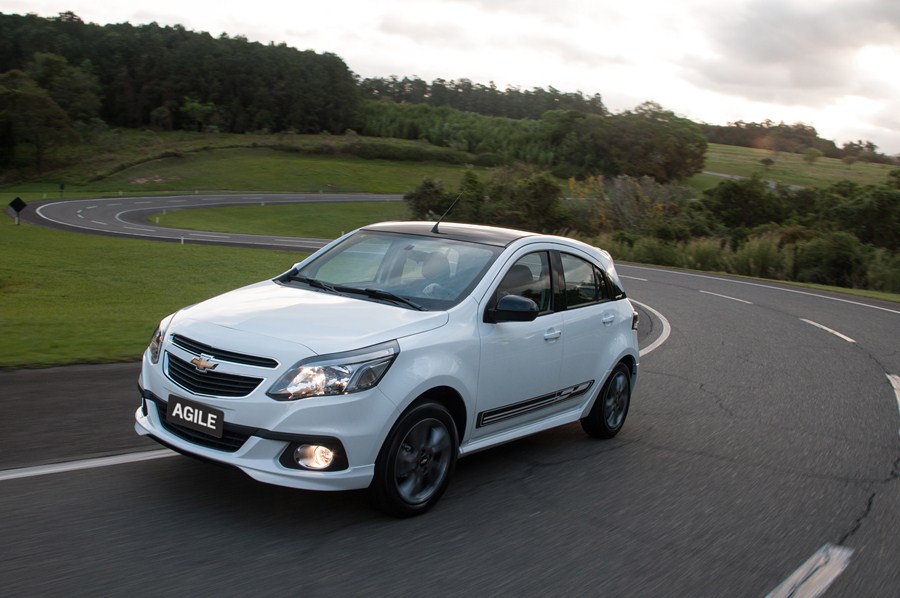 Chevrolet Agile e Sonic deixam de ser importados para o Brasil - Jornal O  Globo