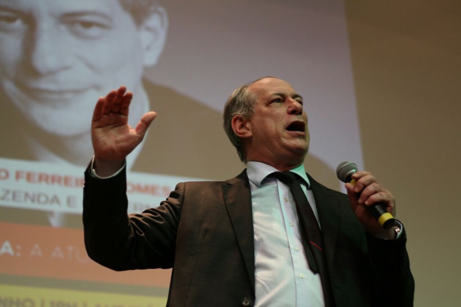 Ciro Gomes n o entende de economia ou confunde os n meros por m