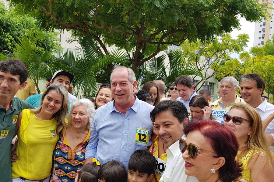 Ciro Gomes dedica voto para neta e critica arrog ncia de Bolsonaro