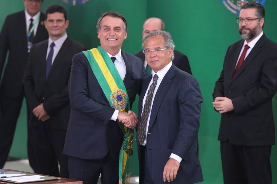Após zerar impostos de - Jair Messias Bolsonaro