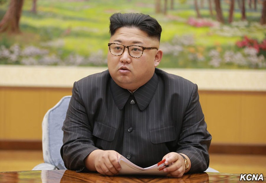 Líder da Coreia do Norte pede mudança no status do Sul e alerta sobre guerra