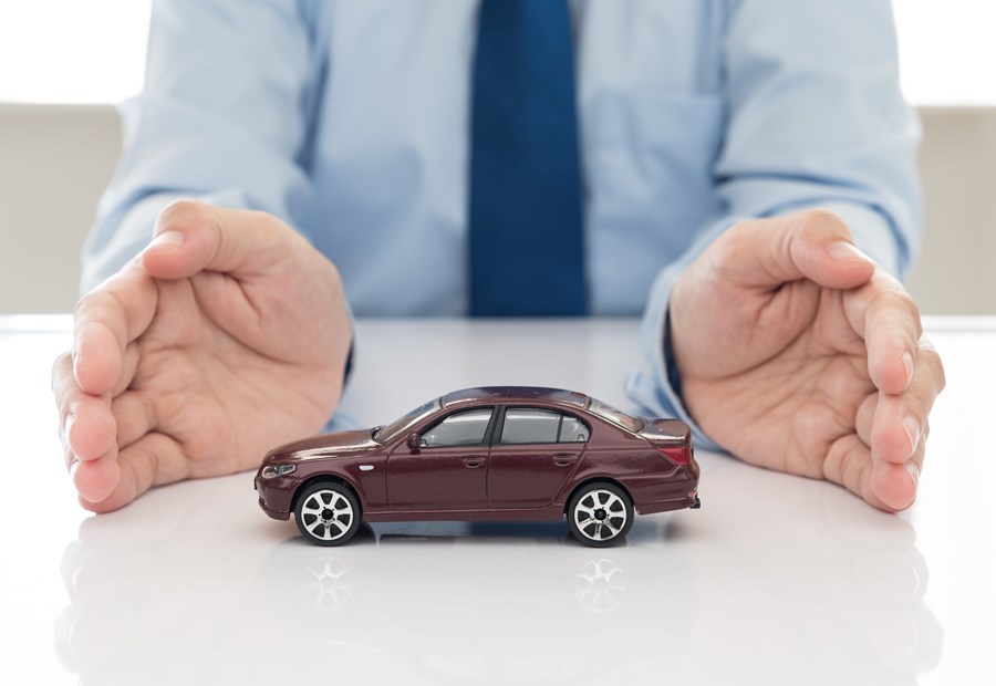 Seguro cobre quando o carro foi roubado fora da garagem?