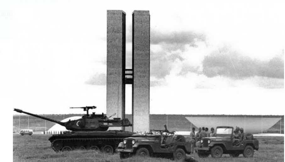 Governos Militares. 1964 a 1985: Governos Militares no Brasil