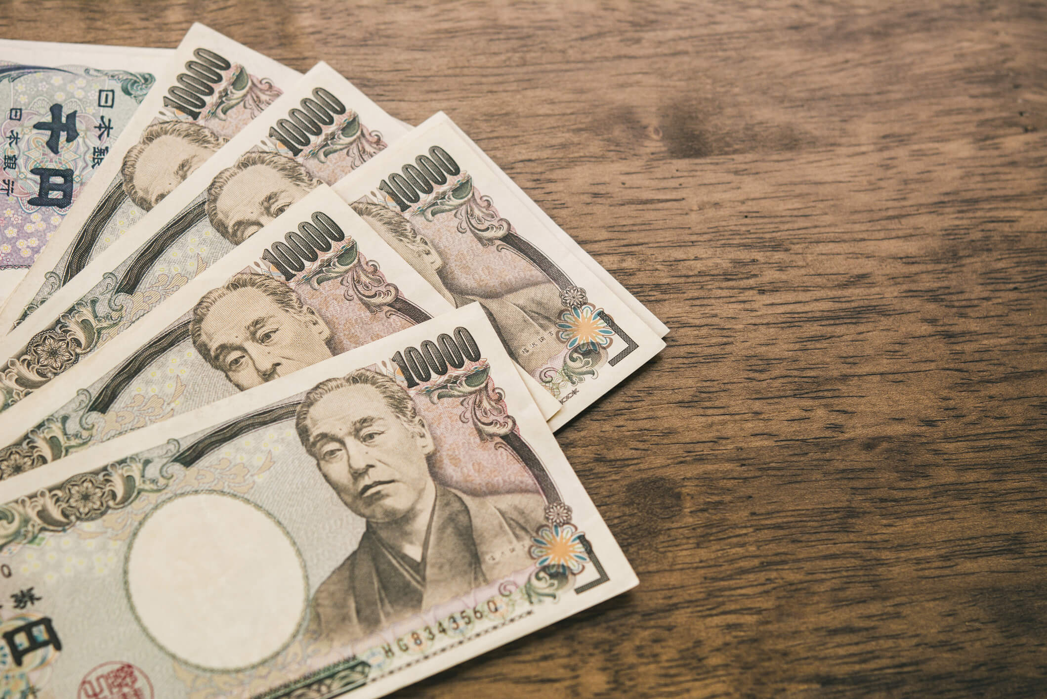 Alta do dólar contra iene se deve a fundamentos macro, e não ao BC japonês