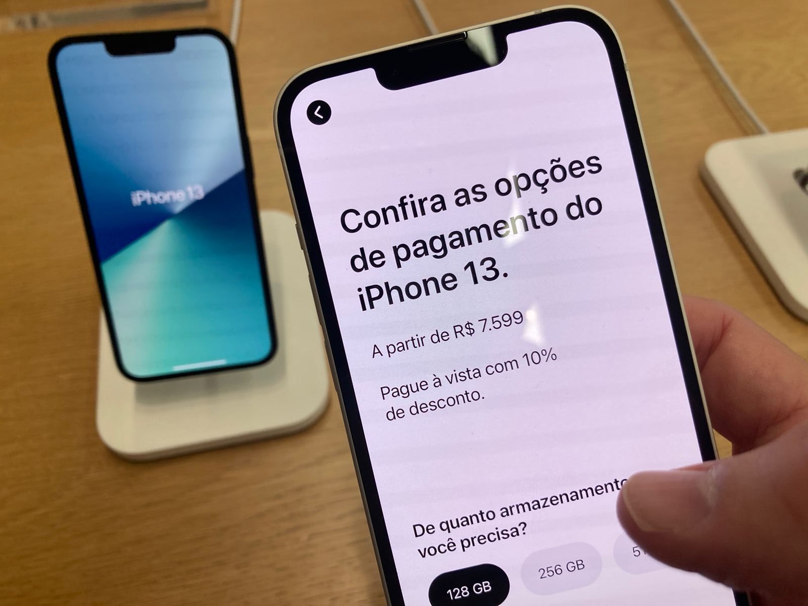 Suspensa a venda de iPhones sem carregador no Brasil — Ministério da  Justiça e Segurança Pública
