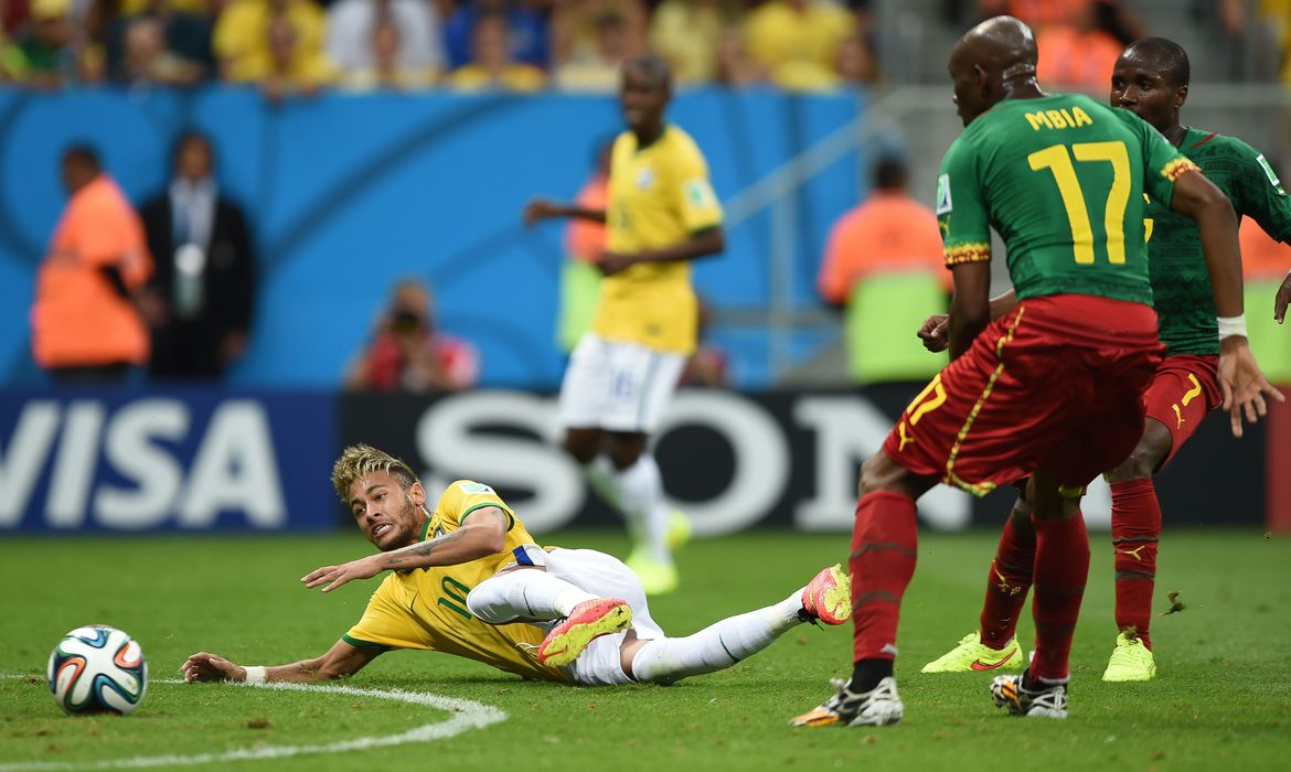 Mané se pronuncia pela primeira vez após corte da Copa do Mundo