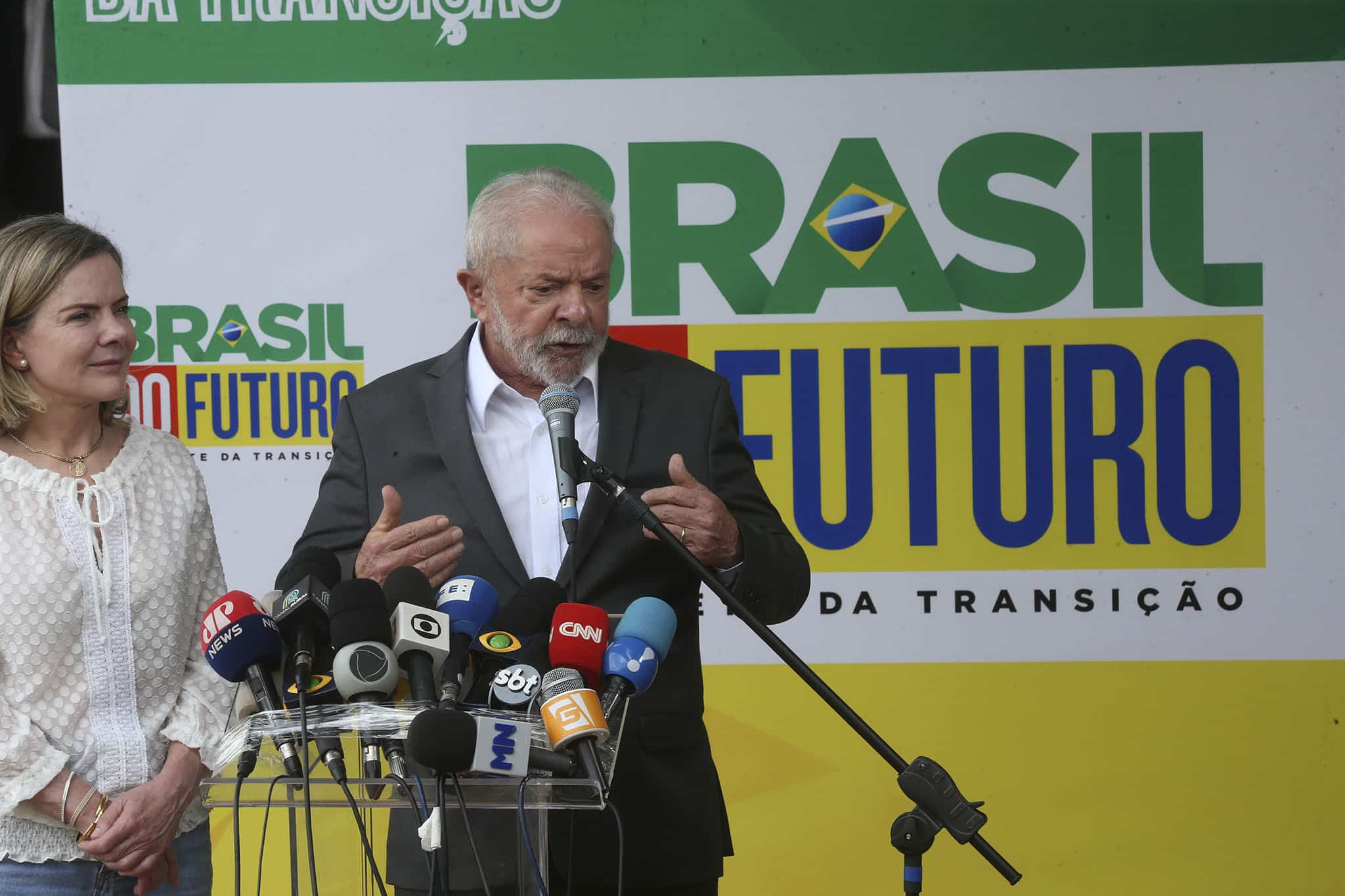 O Presidente Eleito Luiz Inácio Lula da Silva durante Entrevista no CCBB. (Foto: Antonio Cruz/Agência Brasil)