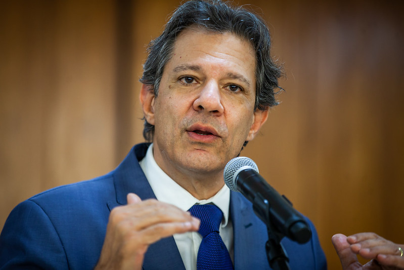 Com agenda emperrada, Haddad vê Orçamento de 2024 ameaçado