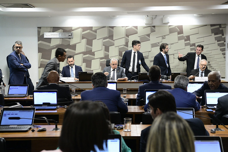 Comissão Do Senado Aprova Paulo Picchetti E Rodrigo Teixeira Para ...