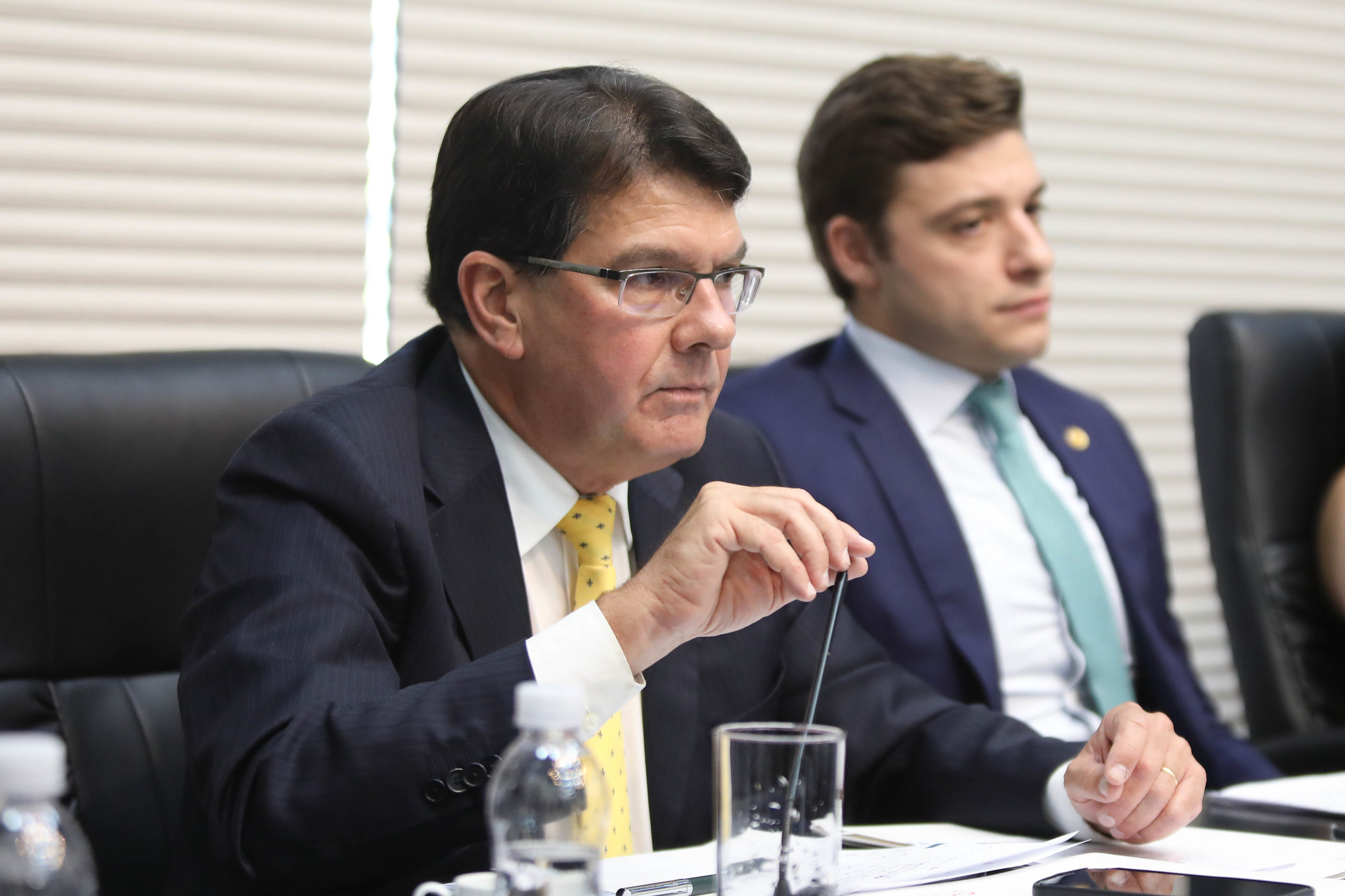 Apagão: CPI ouve presidente da Enel em sessão com quedas de energia