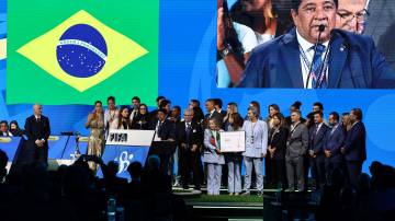 Presidente da CBF, Ednaldo Rodrigues, discursa após Brasil ser escolhido sede da Copa do Mundo Feminina de futebol de 2027 durante congresso da Fifa em Bangcoc 17/05/2024 REUTERS/Athit Perawongmetha