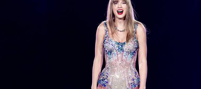 Taylor Swift se apresenta durante sua “The Eras Tour” na Friends Arena em Estocolmo, Suécia, em 17 de maio de 2024. Christine Olsson/ TT News Agency/via REUTERS