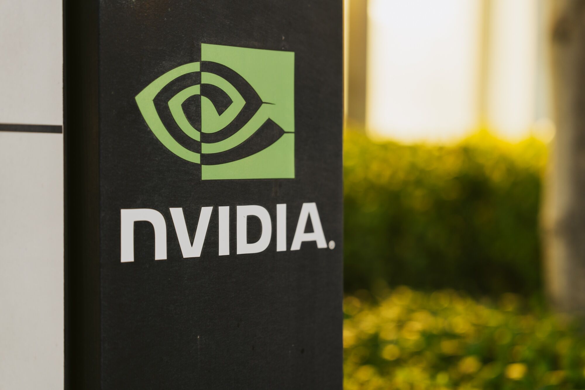 Dow Jones Futuro Cai: O Que Esperar do Balanço da Nvidia e Fed?