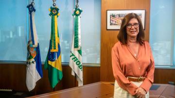 A nova presidente da Petrobras, Magda Chambriard (Foto: Divulgação/Agência Petrobras)