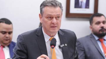 O ministro Carlos Fávaro em audiência publica na Câmara (Renato Araujo/Câmara dos Deputados)