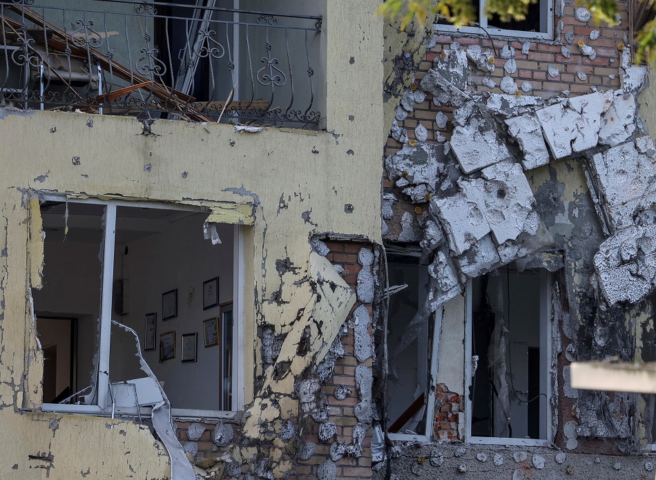 Ataque russo em Lviv
 19/6/2024   REUTERS/Roman Baluk
