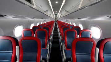 Interior de aeronave Embraer E190 -E2