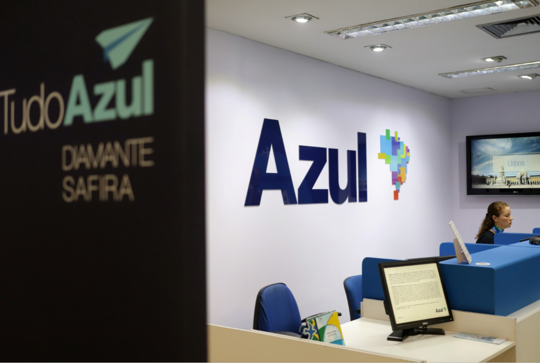 AZUL4: BlackRock, maior gestora do mundo, reduz participação na Azul a menos de 5%