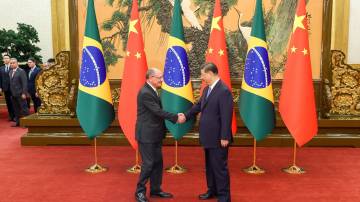Geraldo Alckmin (PSB), vice-presidente da República, e Xi Jinping, presidente da China, em Pequim (Foto: Flickr/MDIC)