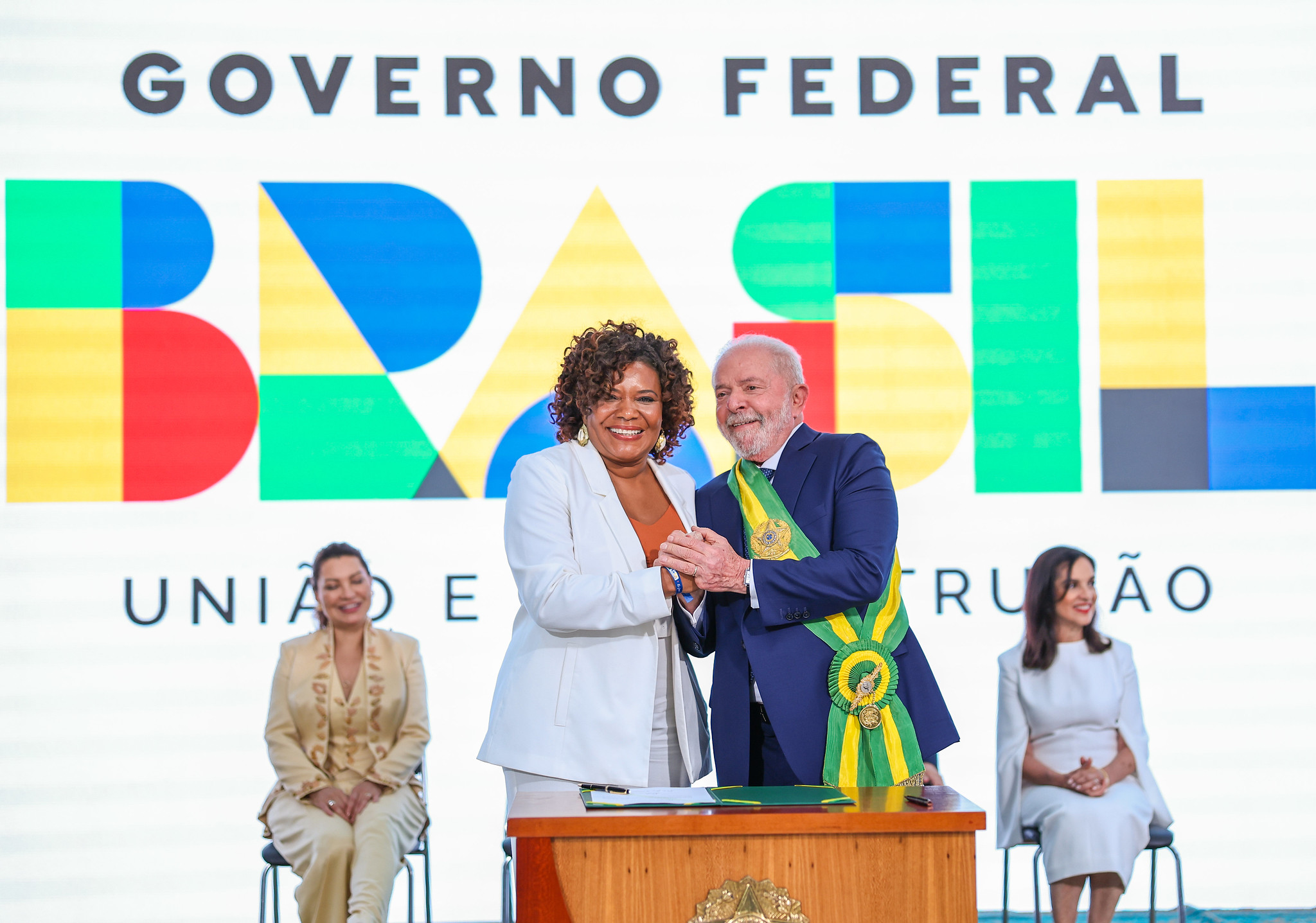 O presidente Luiz Inácio Lula da Silva (PT), ao lado da ministra da Cultura, Margareth Menezes (Foto: Ricardo Stuckert/PR)