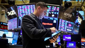 Traders na Nyse em Nova York, EUA 8/5/2024 REUTERS/Brendan McDermid/Arquivo