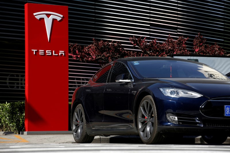 Tesla: 12% de Alta Após 3T - Como Atingiu R$ 455 Bi em Valor