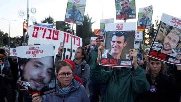 Protesto em Jerusalém pela libertação de reféns de Gaza 9/4/2024 REUTERS/Ronen Zvulun
