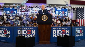 Para eles, a questão ainda é simples: Biden precisa desistir para que o partido tenha alguma chance em novembro (Emily Elconin/Bloomberg)