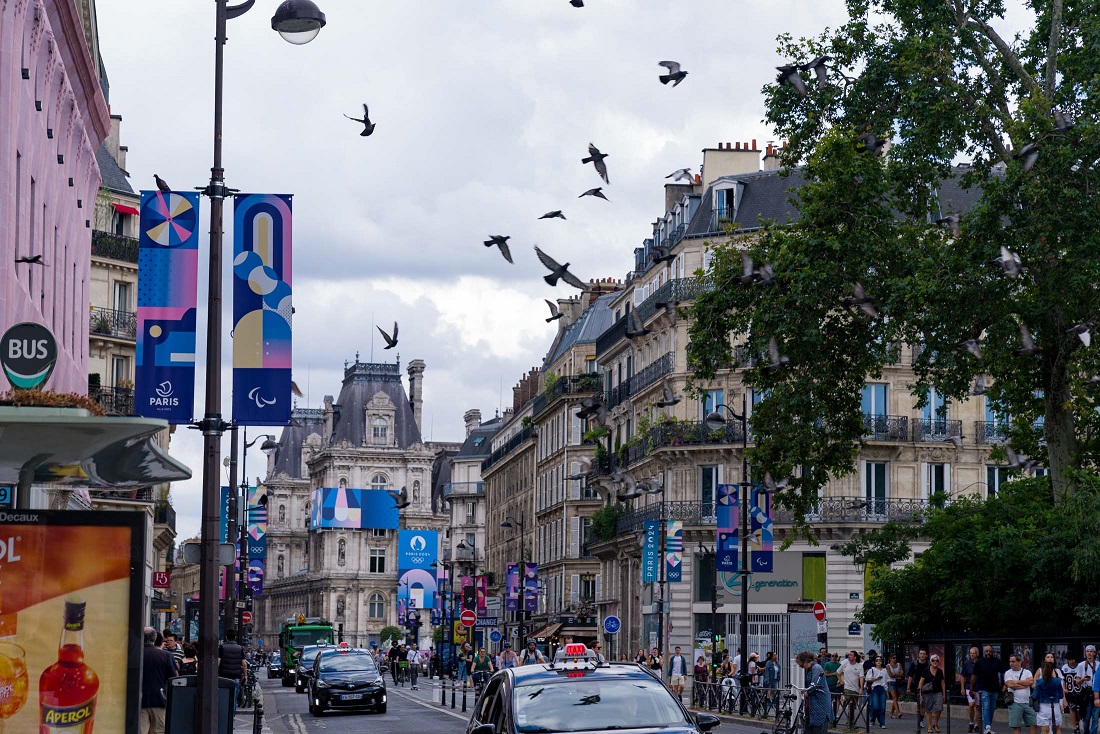 Hotéis em Paris reduzem preços em 41% do pico para atrair visitantes olímpicos