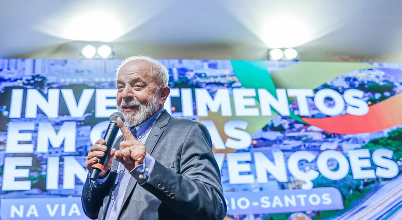 O presidente Luiz Inácio Lula da Silva (PT) durante anúncio de investimentos para execução de obras e intervenções na Via Dutra e Rio-Santos (Foto: Ricardo Stuckert / PR)