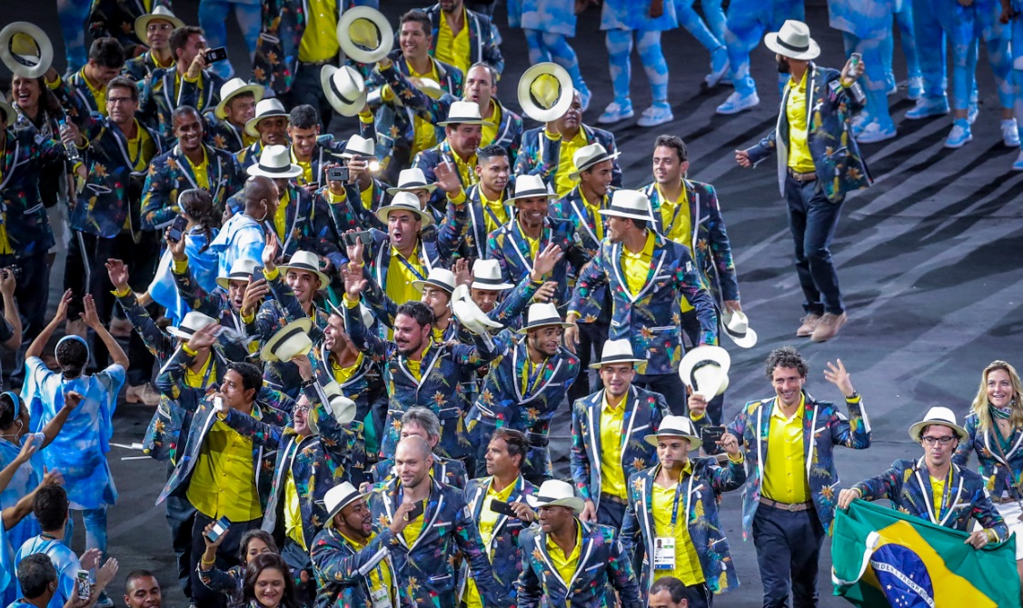 Delegação brasileira na abertura dos Jogos Paralímpicos de 2016, no Rio: 90% dos atletas eram bolsistas (Foto: Danilo Borges/Ministério do Esporte)