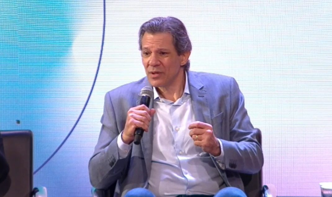 Haddad diz que esperava alta da inflação e pede cautela: “Vamos acompanhar com calma”