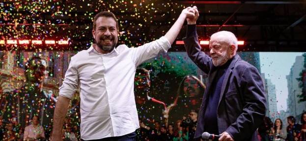 Guilherme Boulos, candidato do PSOL à prefeitura de São Paulo (SP), e o presidente Luiz Inácio Lula da Silva (PT) (Foto: Tuane Fernandes/Instagram/PSOL)