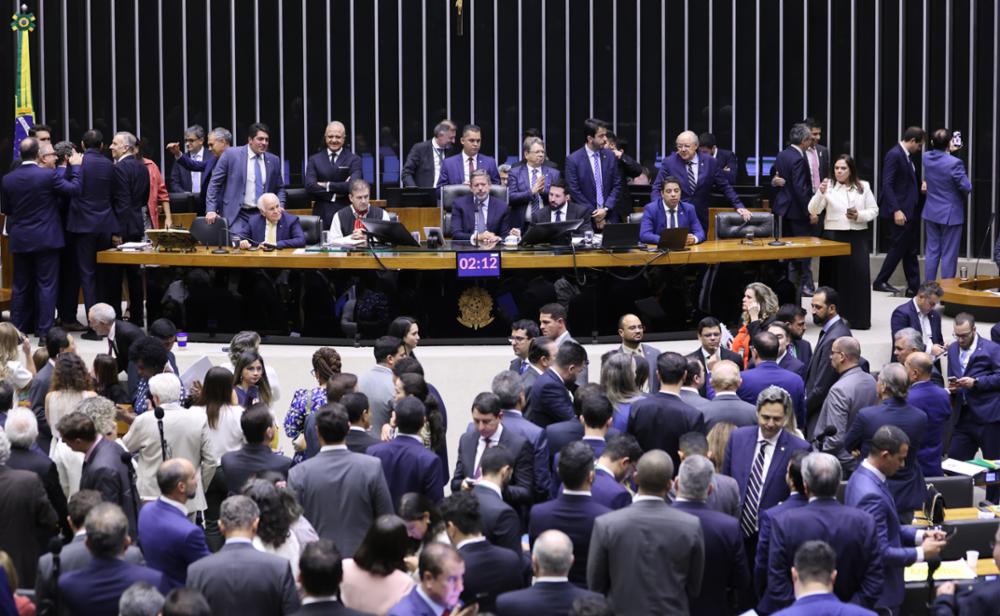 Congresso tem esforço concentrado com tributária, desoneração e olho em emendas PIX