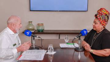 O presidente Luiz Inácio Lula da Silva (PT), durante entrevista à Rádio Sociedade, de Salvador (BA) (Foto: Ricardo Stuckert/PR)