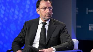 Edgar Bronfman Jr. participa de uma discussão em painel durante a conferência anual do Milken Institute Global no The Beverly Hilton Hotel em 29 de abril de 2019 em Beverly Hills, Califórnia (Michael Kovac/Getty Images)