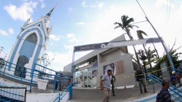 Cobertura do Santuário de Nossa Senhora da Conceição desaba na Zona Oeste de Recife (PE), na tarde desta sexta-feira (30). Duas pessoas foram confirmadas como mortas e outras feridas. 30/08/2024 - Foto: MARLON COSTA/AGIF - AGÊNCIA DE FOTOGRAFIA/AGIF - AGÊNCIA DE FOTOGRAFIA/ESTADÃO CONTEÚDO