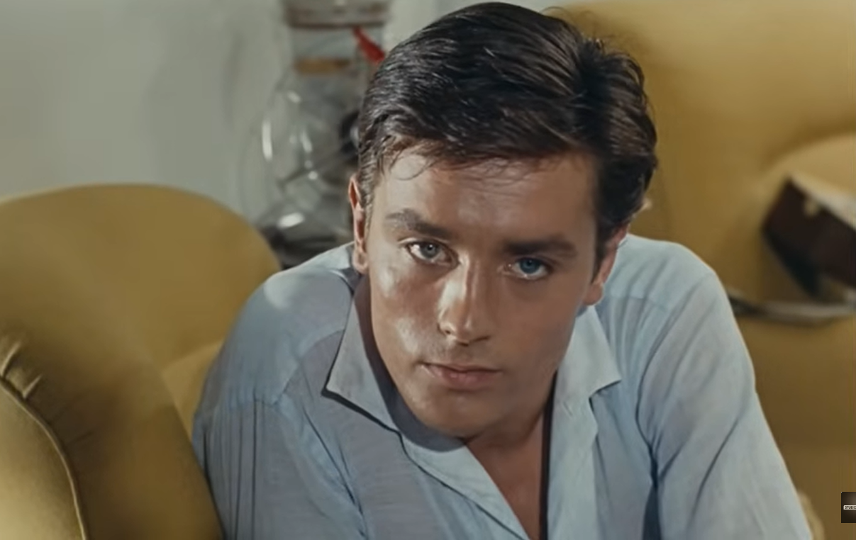 Alain Delon morre aos 88 anos; ator colecionava arte e cavalos de corrida