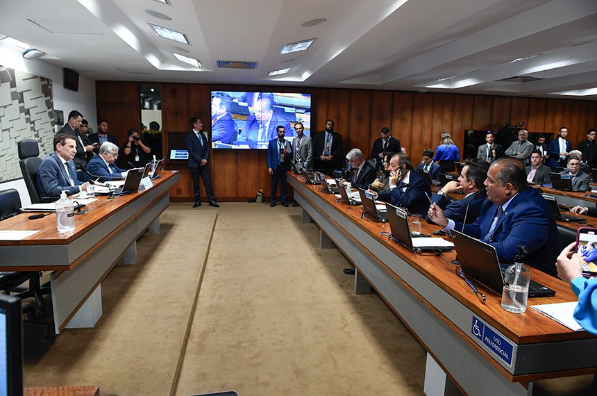 Reunião da Comissão de Assuntos Econômicos (CAE) do Senado (Foto: Roque de Sá/Agência Senado)