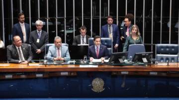 O vice-presidente do Congresso, deputado Marcos Pereira (Republicanos-SP), presidiu a sessão de promulgação da PEC da Anistia (Foto: Bruno Spada/Câmara dos Deputados)