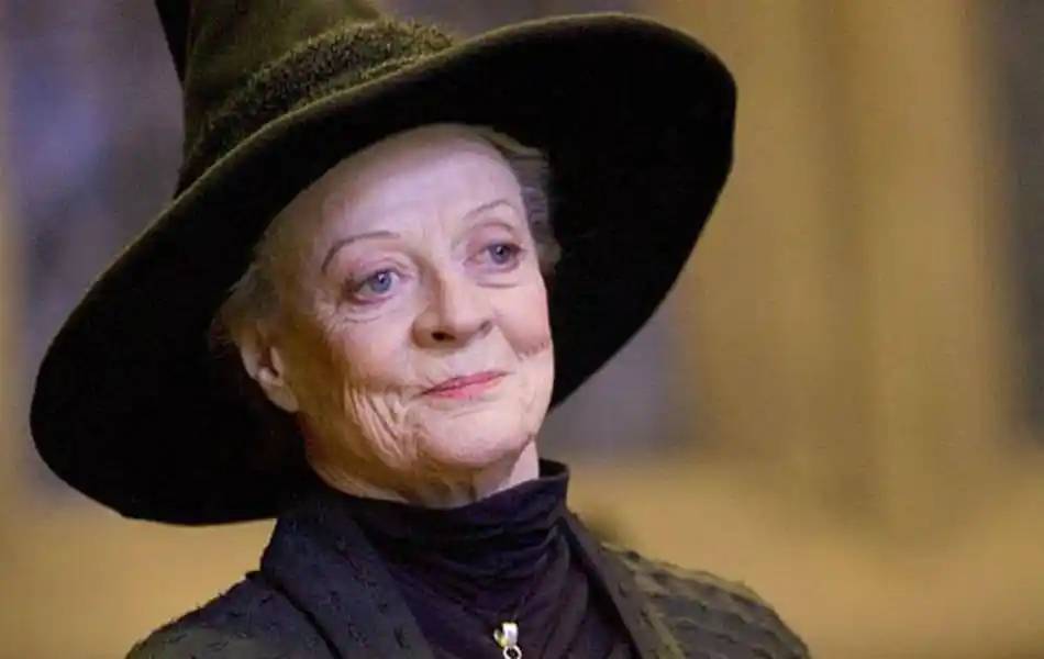 Atriz representou a professora Minerva McGonagall nos filmes Harry Potter (Reprodução)