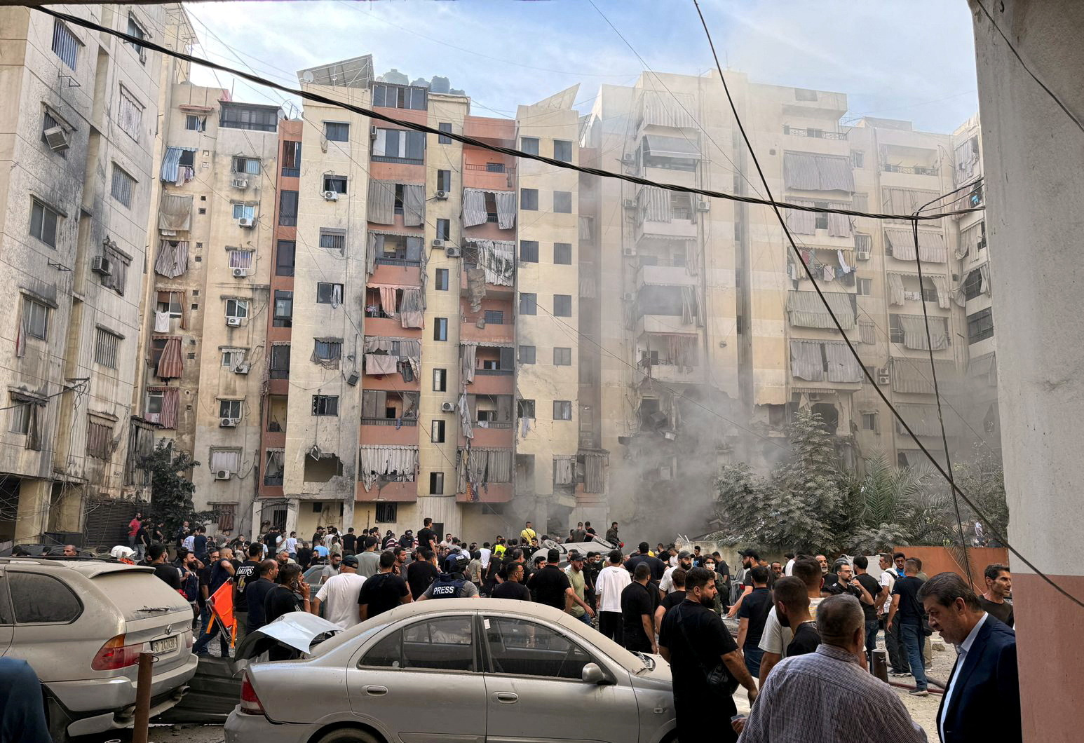 Ataque Israelense em Beirute: 37 Mortos e Hezbollah em Luto