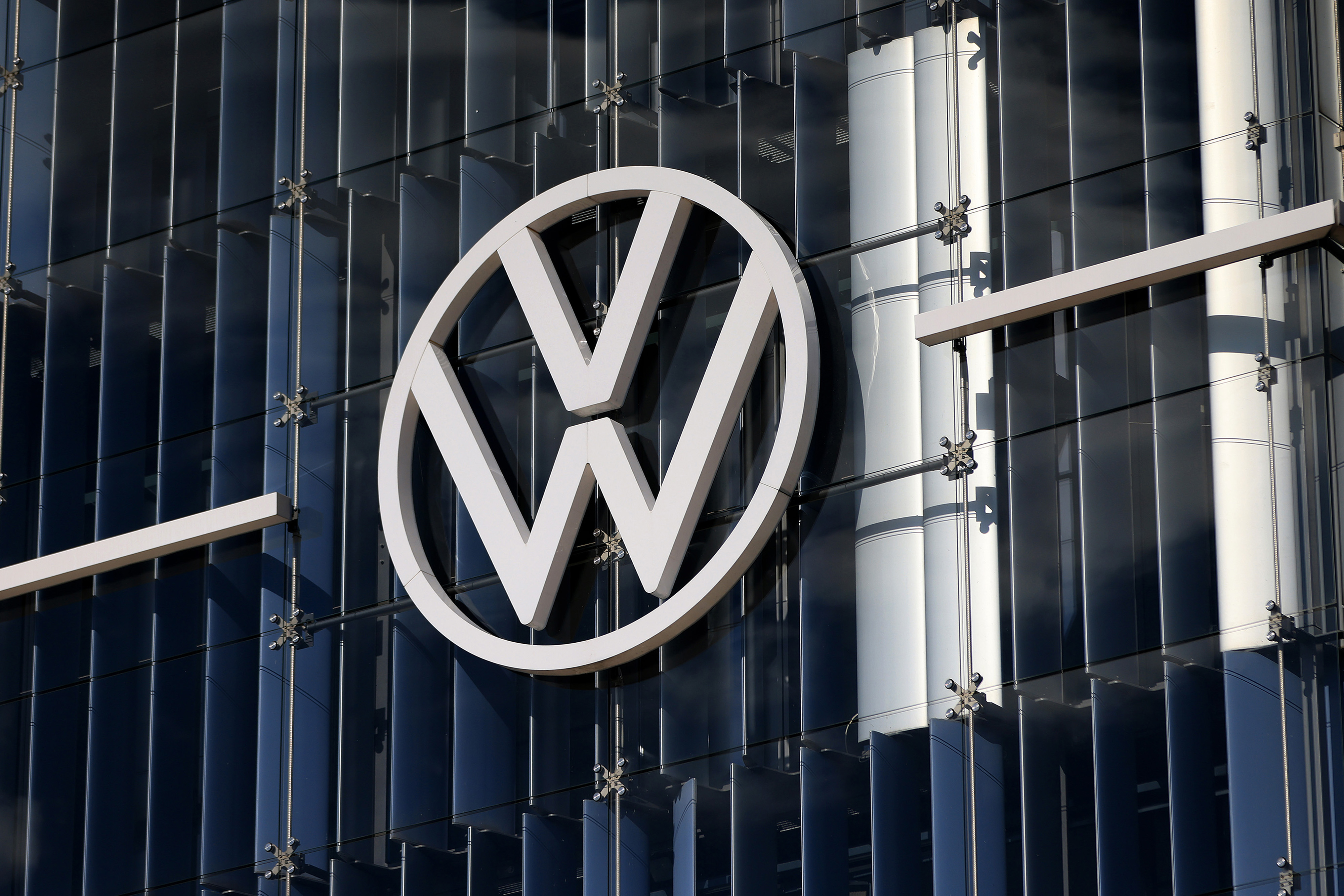 Volkswagen considera fechar fábricas na Alemanha pela primeira vez em seus 87 anos