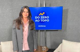 Mariana Saad, maquiadora, empreendedora e influenciadora em entrevista ao podcast Do Zero ao Topo, do InfoMoney, antes de participar de painel na Expert XP de 2024 (Foto: Anderson Oliveira / InfoMoney)