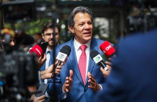 Fernando Haddad, ministro da Fazenda, em entrevista coletiva (Foto: Diogo Zacarias/MF)