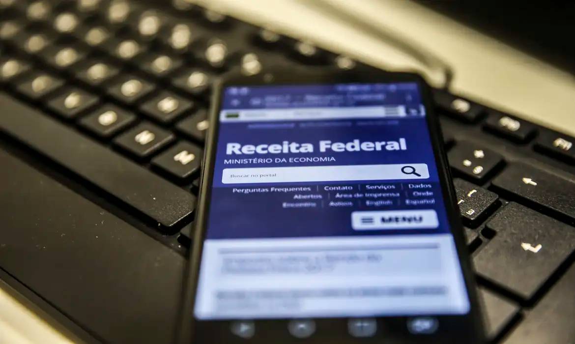 Imposto de Renda 2025: Receita Anuncia Regras Nesta Quarta (12) - Confira Horário