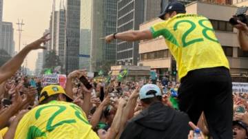 Pablo Marçal, candidato do PRTB à prefeitura de São Paulo (SP), acena a manifestantes de ato bolsonarista no 7 de setembro (Foto: Divulgação/Pablo Marçal)