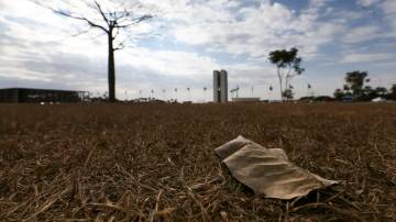 Oito estados e DF têm alerta de grande perigo para baixa umidade