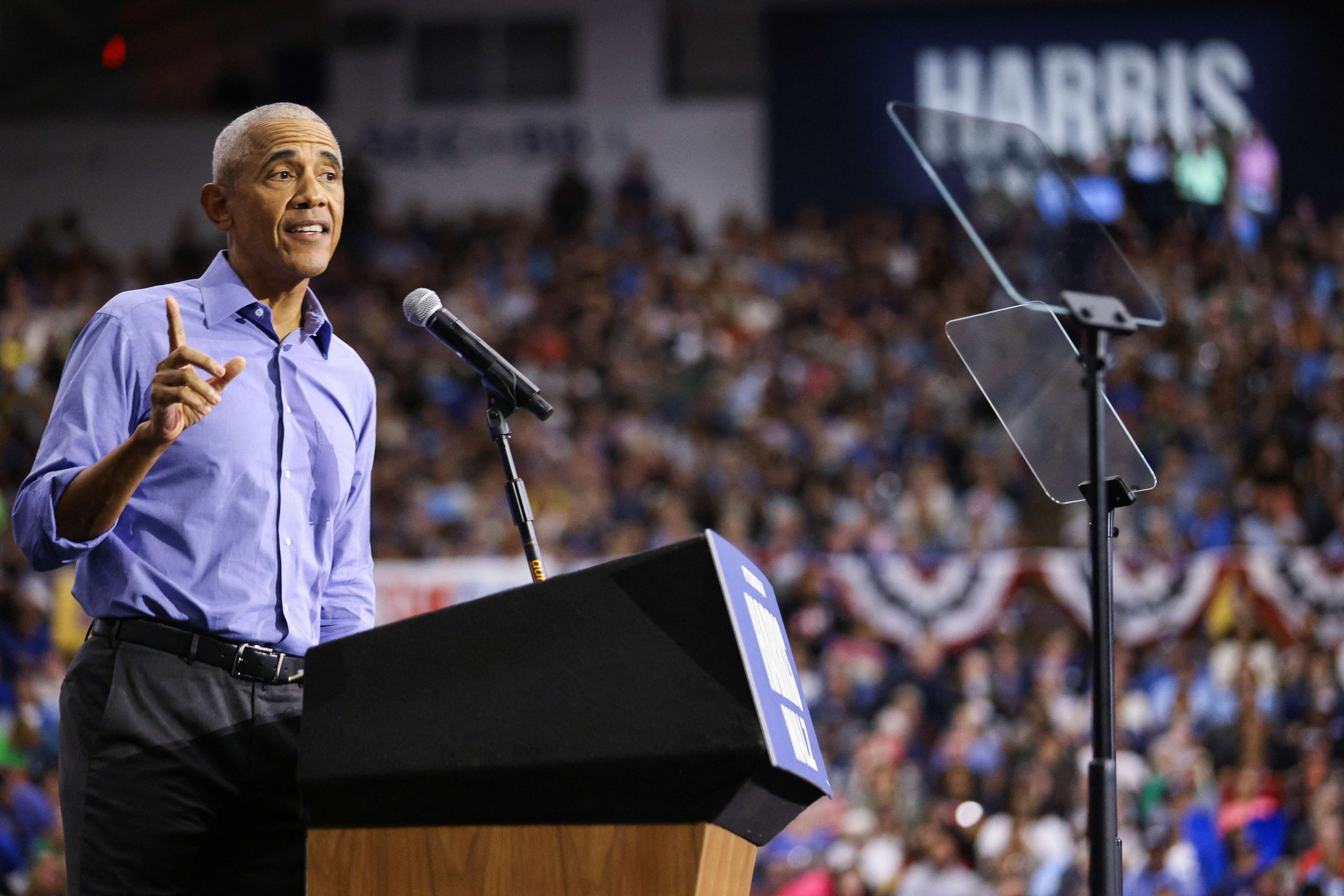 O ex-presidente dos EUA Barack Obama discursa durante comício da campanha da candidata democrata à Presidência dos EUA, Kamala Harris, em Pittsburgh - 10/10/2024 (Foto: Quinn Glabicki/Reuters)