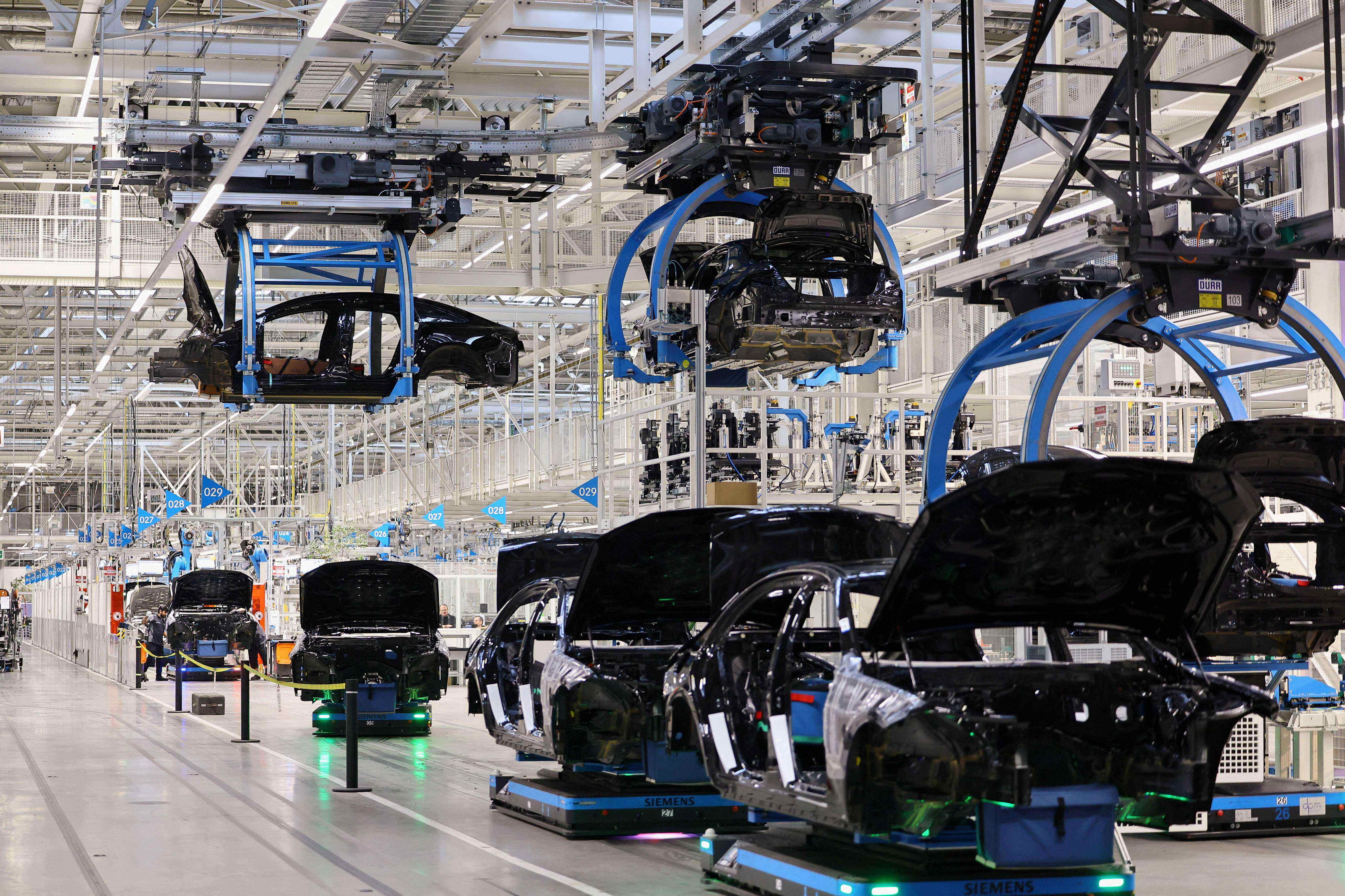 Fábrica da Mercedes-Benz, em Sindelfingen, na Alemanha - 04/03/2024. (Foto: Wolfgang Rattay/Reuters)